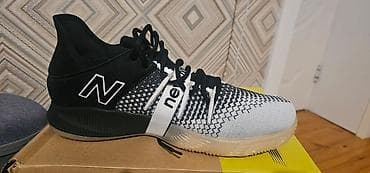 New Balance idman ayaqqabısı - Model: aşağı kəsimli, bağlama sistemi