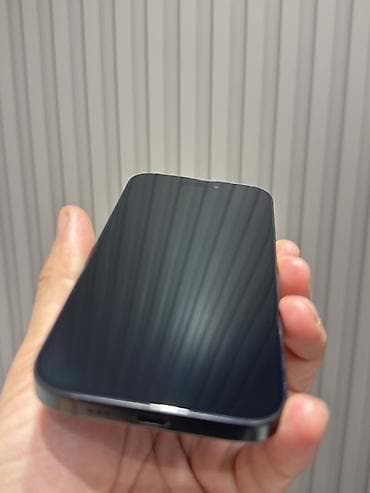 vozol 6 k: IPhone 16 Pro, 256 GB, Black Titanium, Zəmanət, Simsiz şarj, Face ID — 6