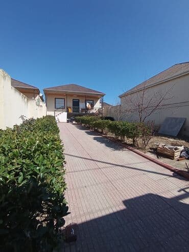 Satılır: həyət evi 3 sotun içində 8 daş kürsülü 3 otaqlı təmirli sənət