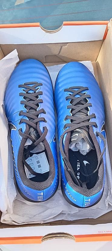 mavi ayaqqabılar: Məhsul: Nike Tiempo futbol ayaqqabısı (çəmən/süni örtük üçün.Rəng — 1