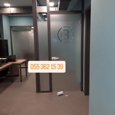 şuşə kəsimi: Mağaza qapıları Şüşə — 14