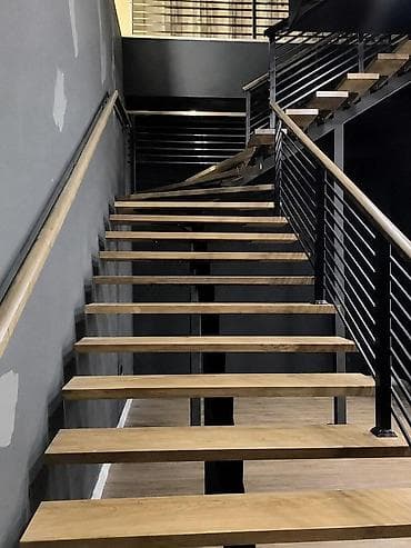 avto karavan: İcarəyə verilir obyekt 1800 m², Nəsimi r. Daha 7 şəklə bax Agentlik 1 — 5