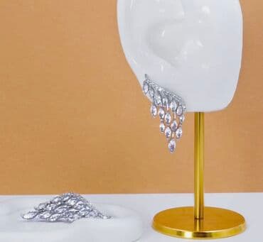 əl xına bəzəkləri: Qadın üçün sırğa kolleksiyası - Şaxələndirilmiş dizaynlar: gündəlik — 1