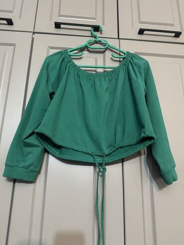 qadın cemperləri: Adl qısa kofta ciyinlər açıq qalır ölçü m qiyməti 20 azn — 1