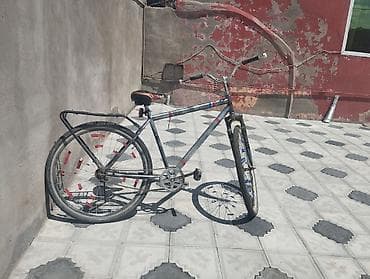 velosiped kameri: Şəhər tipi velosiped - Geniş, yüksək qaldırılmış sükan – şəhər içi — 3