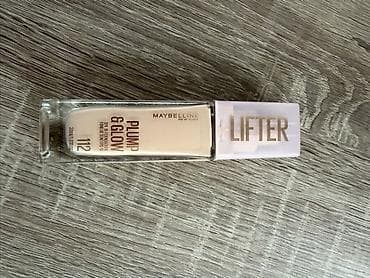 Maybelline New York Lifter Plump & Glow – tonal krem tezedir