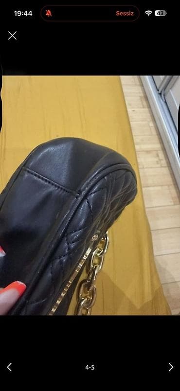 gizil sep: Love Moschino çiyin çantası - Rəng: qara - Material: quilted — 4