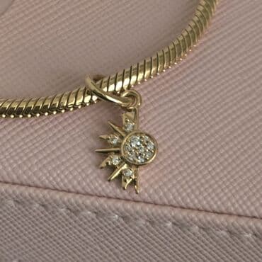 Eynəklər: Şarm, Pandora, Ünvandan götürmə — 4