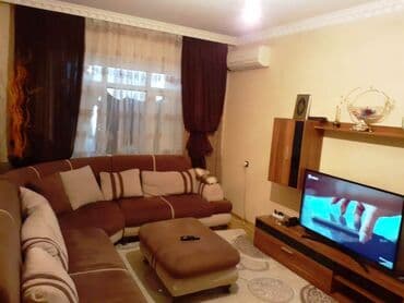 9 ci mikrorayon satilan evler: Bakı, 3 otaqlı, Köhnə tikili, m. Neftçilər, 80 kv. m — 2