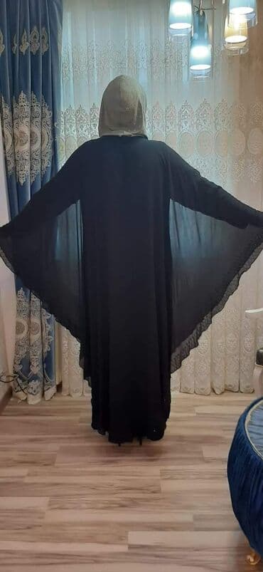 hicablı geyim: Dubaydan gelib yenidir.44 -den 56 bedene kimi gedir — 5