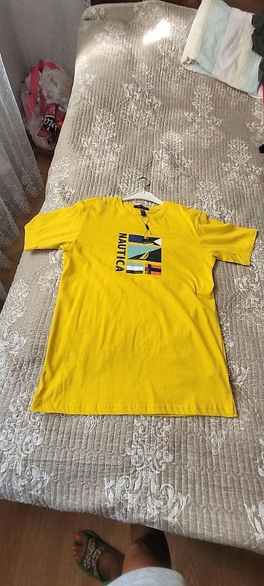 pull and bear: Futbolka, S, rəng - Sarı — 1
