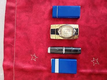 Kolleksiya üçün çaxmaqdaşları və masaüstü alışqanlar dəsti Təsvir: -