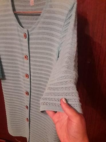 sviter: Jaket torlu russiyanındı 30 m — 2