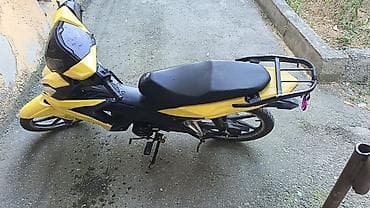 işlənmiş mapet: Moped/scooter – sarı-qara rəngli şəhər modeli Texniki xüsusiyyətlər — 3