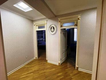 yasamalda satilan bina evleri: 1-ci mikrorayon, 4 otaqlı, Yeni tikili, m. İnşaatçılar, 181 kv. m — 20