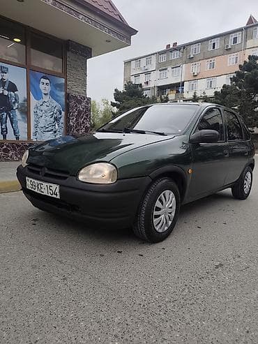 baqaj duqasi: Opel Corsa: 1.4 l | 1996 il 217419 km Hetçbek — 4