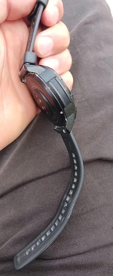 Личные вещи: Huawei Watch GT (Model: KIM‑B19) ağıllı saat - Korpus: dairəvi kasa — 4