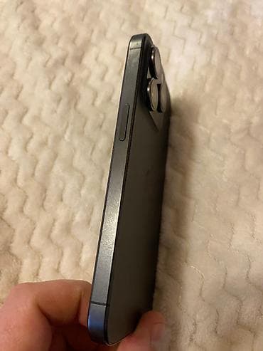 iphone oxşar telefonlar: IPhone 15 Pro, 256 GB — 6