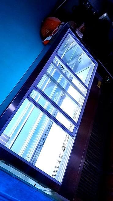 irşad electronics toster: Vitrin tipli soyuducu vitrin - Şüşə sürgülü qapılar: məhlullara asan — 1