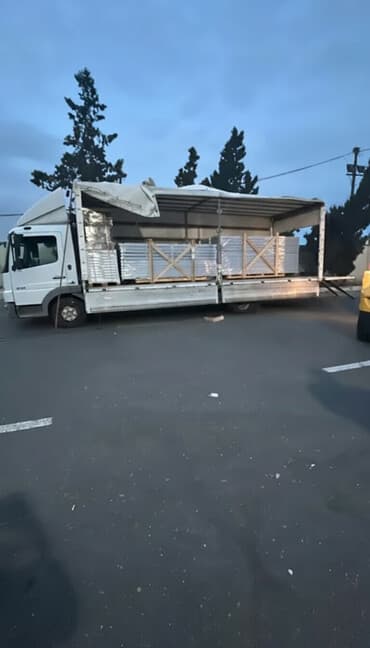 bt kargo mmc: Yük daşıma xidməti şəhər daxili və rayonlara hər növ yüklərin — 1