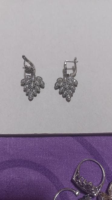 Zərgərlik əşyaları: Zərgərlik dəsti – klassik üslubda, zərif naxışlı modellər - Boyunbağı — 3