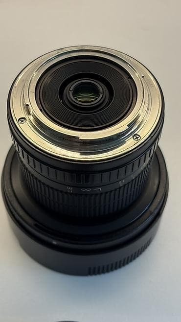Samyang 8mm f/3.5 UMC Fish‑Eye CS II (EOS mount) Vəziyyəti: işlənmiş — 4