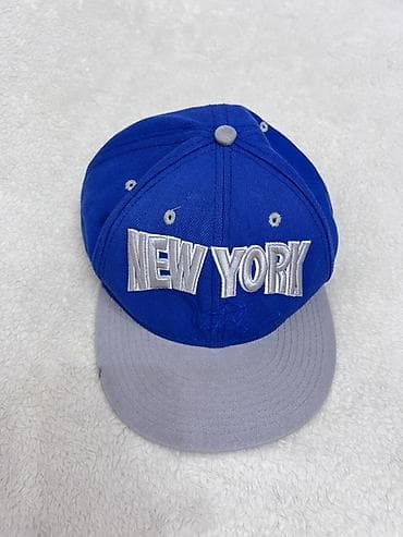 - Şapka/kepka - Modell: “NEW YORK” yazılı - Rəng: üst hissə