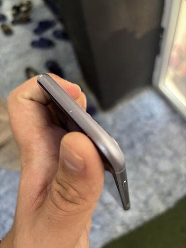çakma iphone 15 pro max: IPhone 11, 64 GB — 5