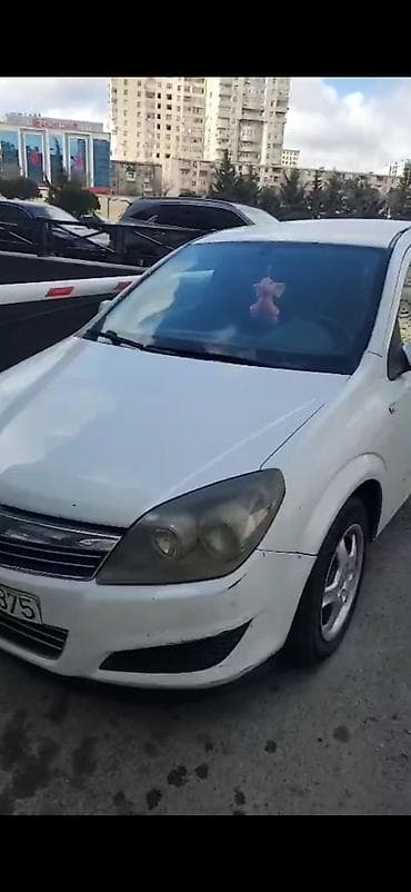 opel astra dumanli: Opel korsa 13 dizel icarəyə verilir depazit 200 azn gün 20 azn — 1