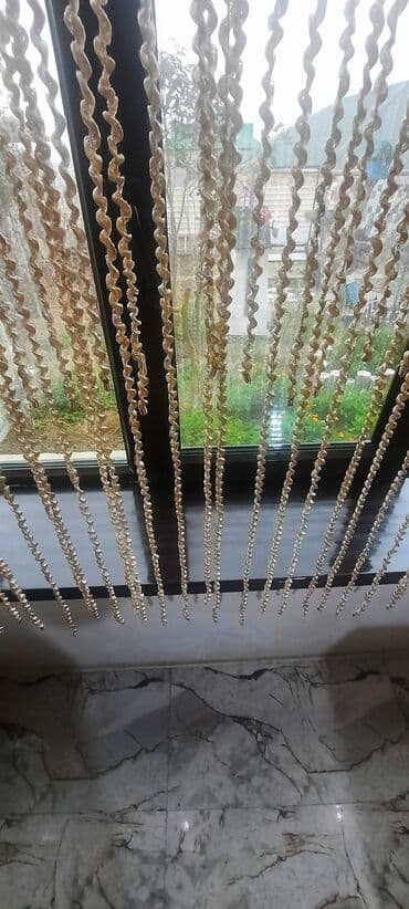 pərdə işlənmiş: İpli pərdə ünvan Sulutəpə Eni 3m .Hüb 1.80 — 2