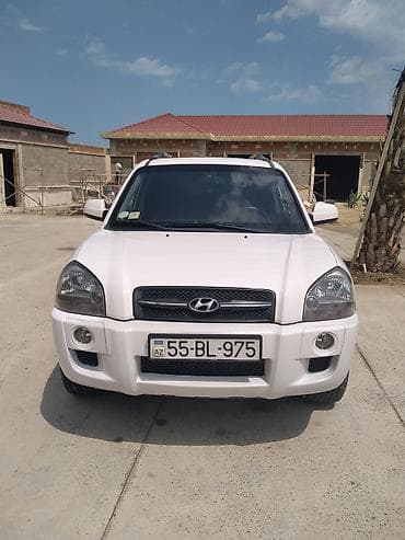 şam disk 17: Hyundai Tucson: 2 l | 2008 il Ofrouder/SUV — 1