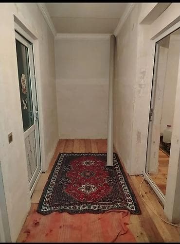 kiraye ev 20 ci sahe: Samux rayon mərkəzində Köhnə xəstəxananın arxasında 2 mərtəbəli bina — 8