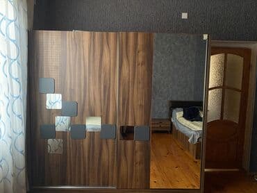 Qarderob, paltar dolabı