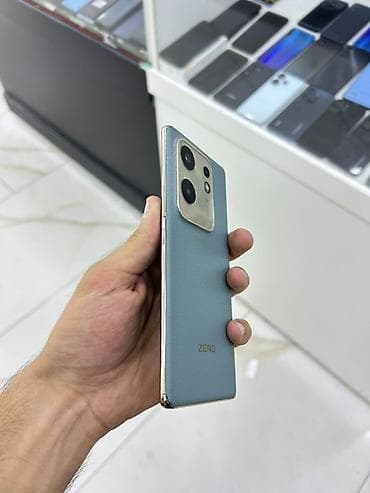 notebook ram 8: Infinix Zero 30, 256 GB, rəng - Göy, Simsiz şarj, Face ID — 3