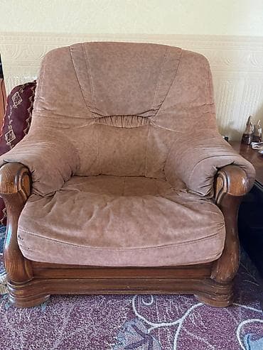 Divan və kreslo dəstləri: İşlənmiş, Klassik divan, Divan, Açılan — 1