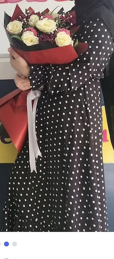Qara rəngli, ağ xallı uzun don - Klasik polka-dot (ağ xallar) naxışlı