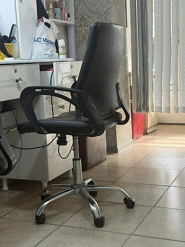 Təkərli, Qolları tənzimlənmir, Süni dəri