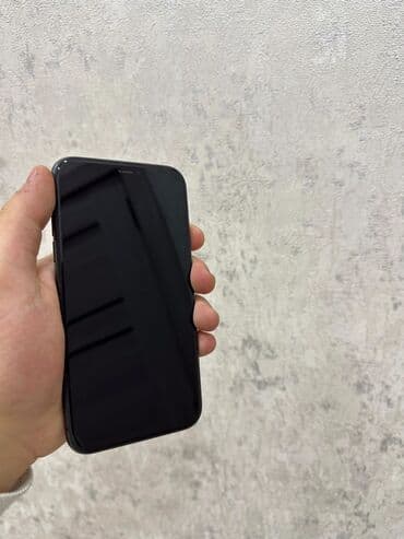 TV və video: IPhone 11, Qara, Face ID — 6