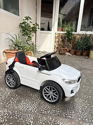 Детская одежда и обувь: Uşaq elektro maşını – ağ rəngdə, SUV tipli kuzov - 1 nəfərlik — 3