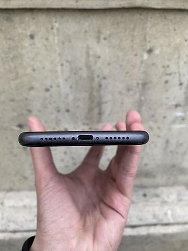 kredit iphone 12: IPhone 11, 64 GB, Qara, Zəmanət, Simsiz şarj, Face ID — 2