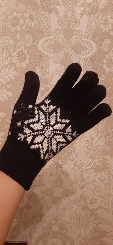 hicab geyimləri: Elcek ichi mexlidir chox galin ve isti saxlayir Springden 45 azn — 1