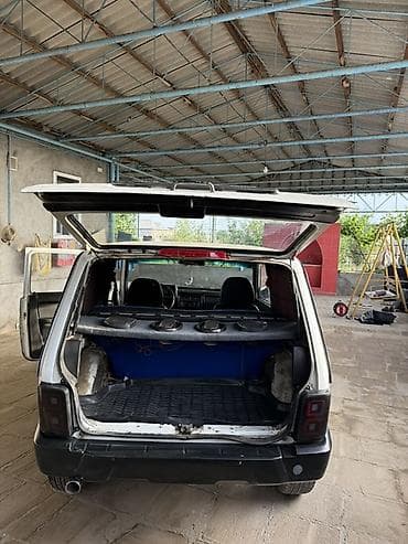 opel vectra b: LADA Niva 4x4, ağ rəngli, 3 qapılı off-road SUV. Xüsusiyyətlər və — 7