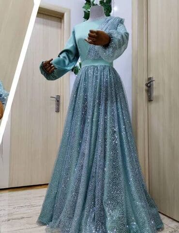 vecerni koynekler: 1.70 boyuna uygun 350 azn tikilib sifarisle ve bir defe nisanda — 1