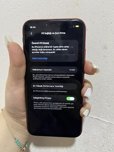 iphone 12 oro: IPhone 11, 64 GB, Qırmızı, Simsiz şarj, Face ID — 2