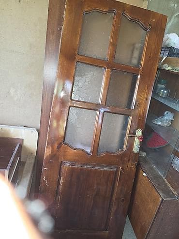 ad gunu dekorlari evde: Otaq qapilari razilashma ile — 1