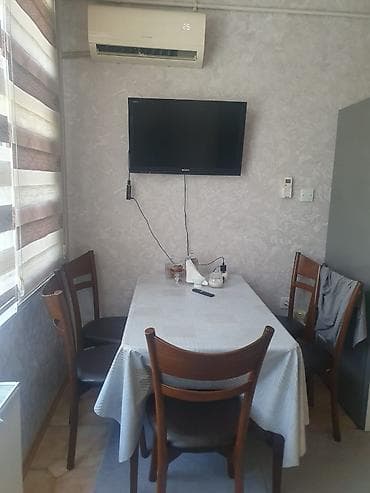 Ev üçün mebel: Ev sahil metrosunun yanında 2 qız işləyən vəya tələbəyə verilir — 1