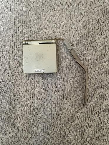 random pubg hesab: Nintendo Game Boy Advance SP (Model: AGS-101) + oyun kolleksiyası — 1