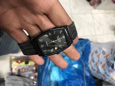 iphone saatlar: Müxtəlif dizaynda kişi qol saatları paketi Paket tərkibi (4 ədəd): - — 9