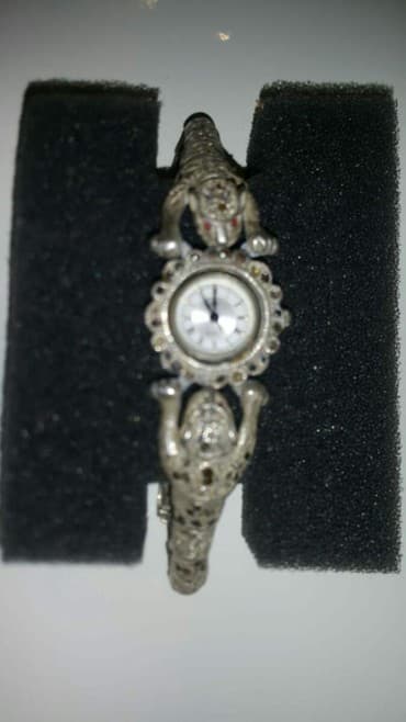 gumusun 1 qraminin qiymeti 2022: İşlənmiş, Qol saatı, rəng - Gümüşü — 1