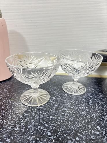 kremli tort: Tort və şiriniyyat qabı, Şüşə — 2